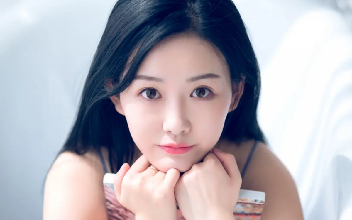嵊州哈尔滨私人伴游燕子