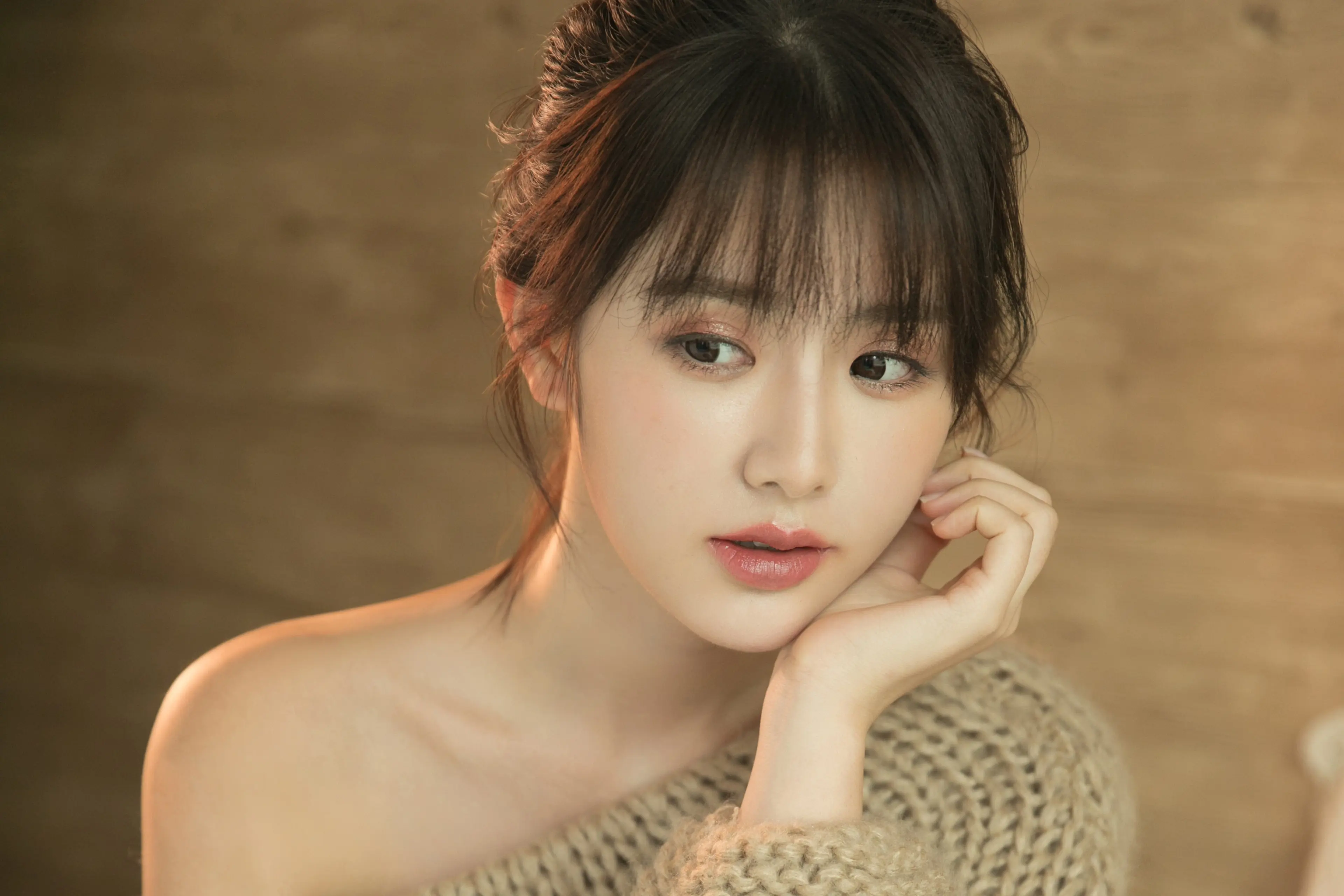 嵊州西宁私人伴游陈娟儿的联系方式