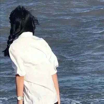 嵊州伴游女生武映颖的资料